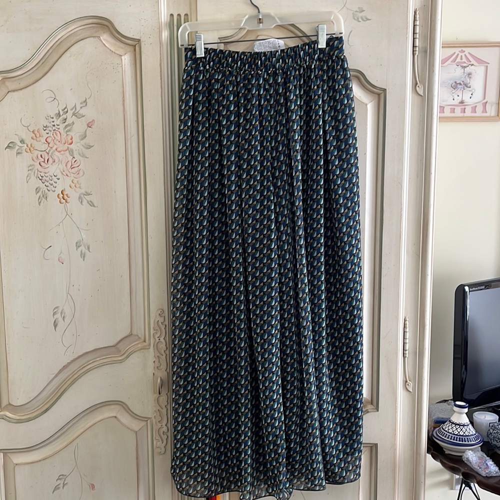 Max and Co flowy long blue pants